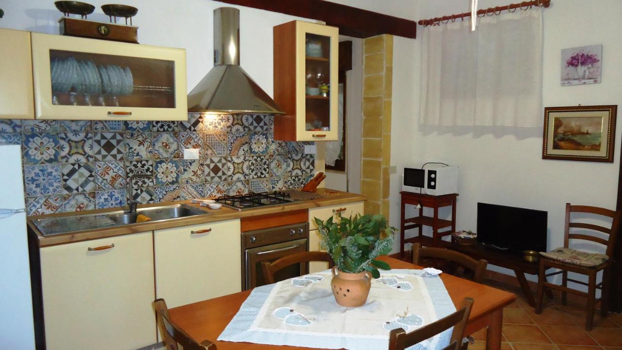 Villa Siciliana Con Piscina "Dal Picciotto" Marsala Eksteriør bilde