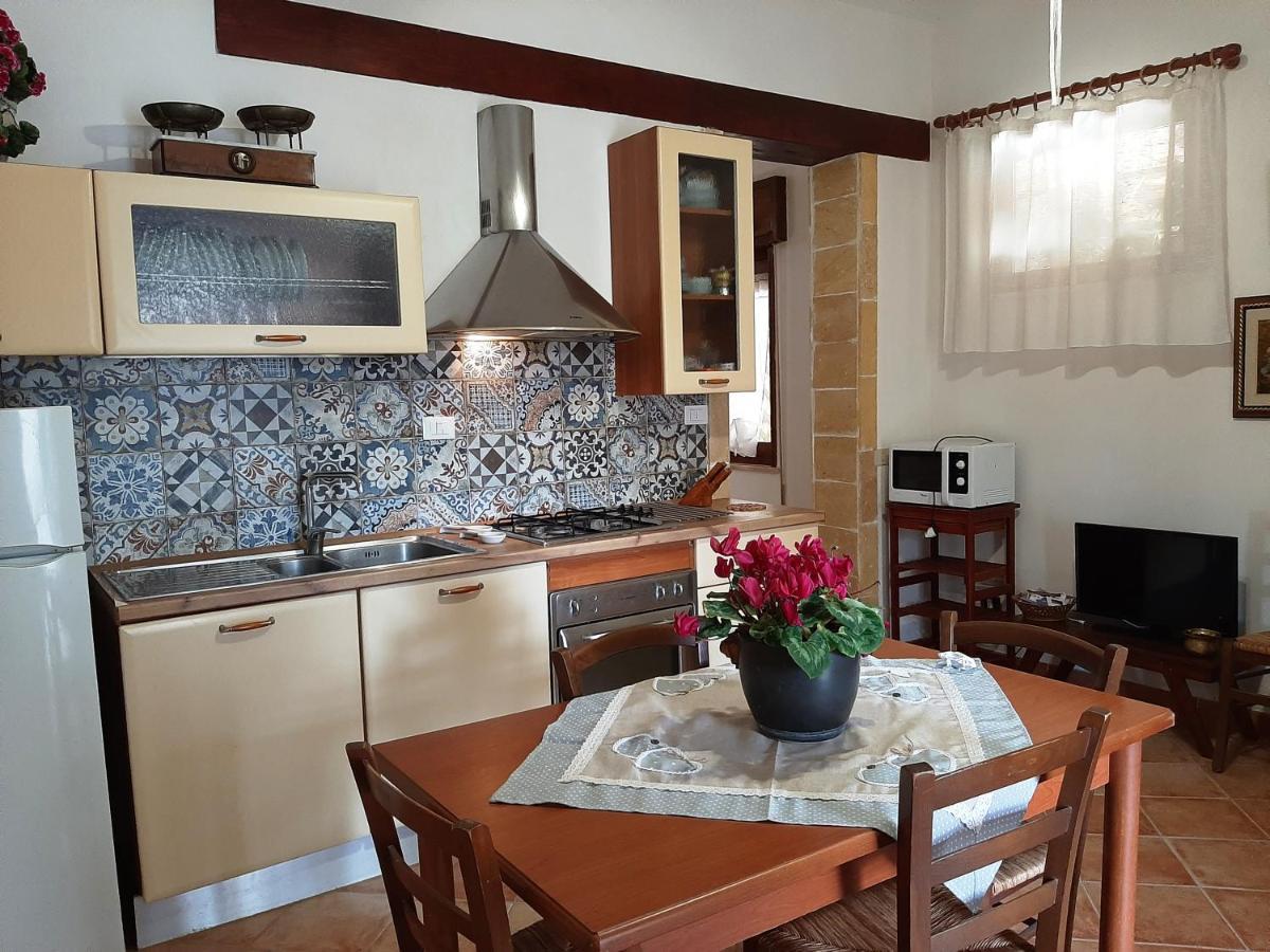 Villa Siciliana Con Piscina "Dal Picciotto" Marsala Eksteriør bilde