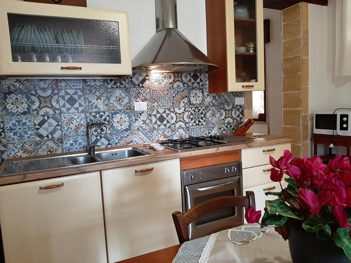 Villa Siciliana Con Piscina "Dal Picciotto" Marsala Eksteriør bilde