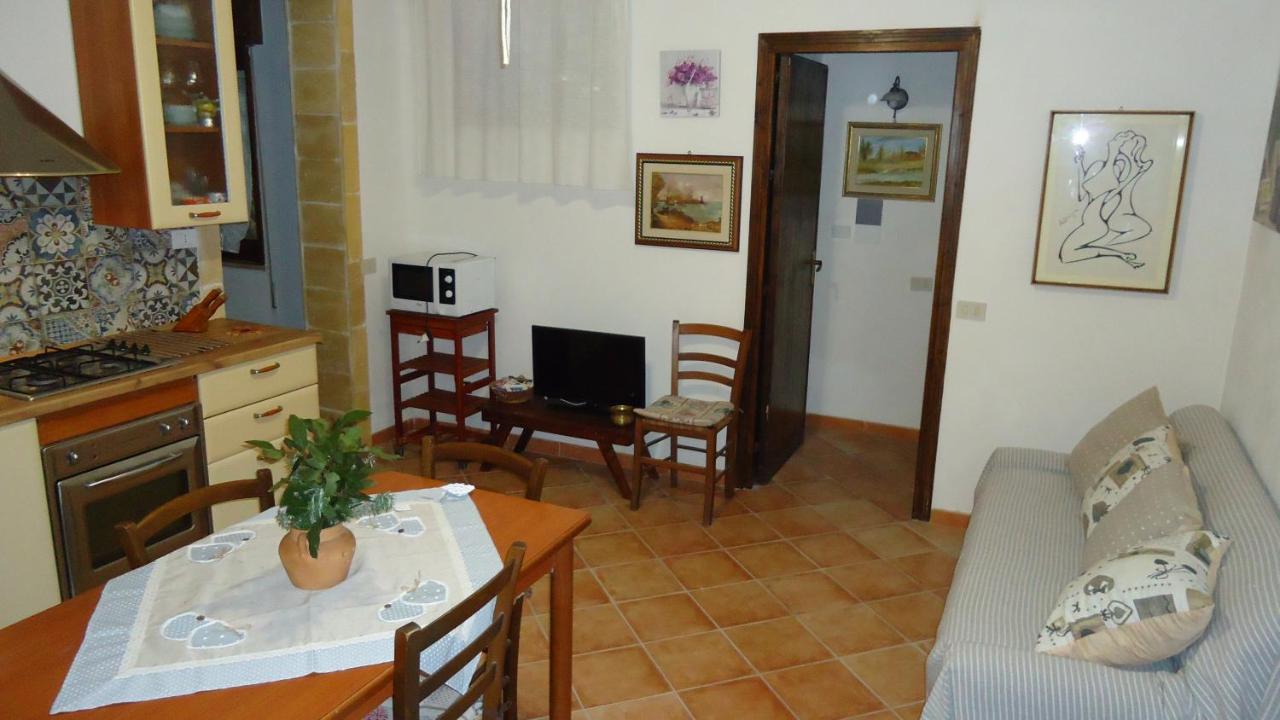 Villa Siciliana Con Piscina "Dal Picciotto" Marsala Eksteriør bilde